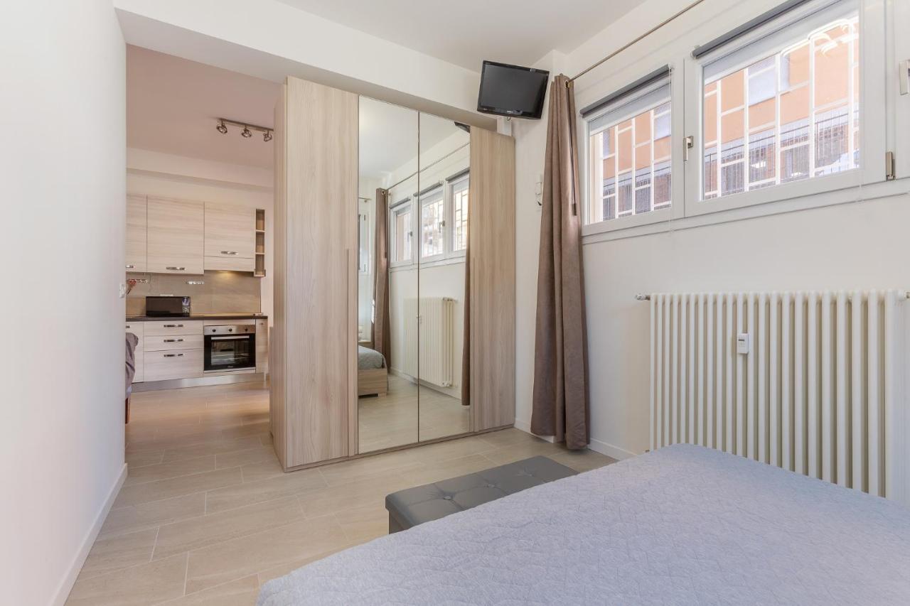 San Donato Fiere Essential Apartment W/Parking Bolonha Exterior foto