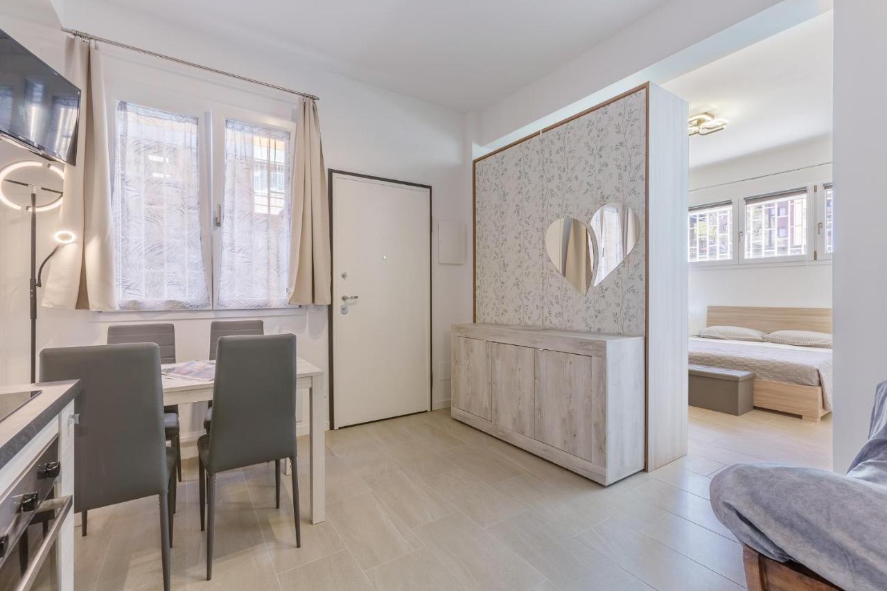 San Donato Fiere Essential Apartment W/Parking Bolonha Exterior foto