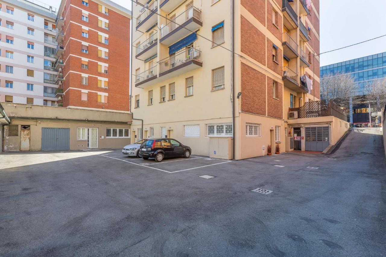 San Donato Fiere Essential Apartment W/Parking Bolonha Exterior foto